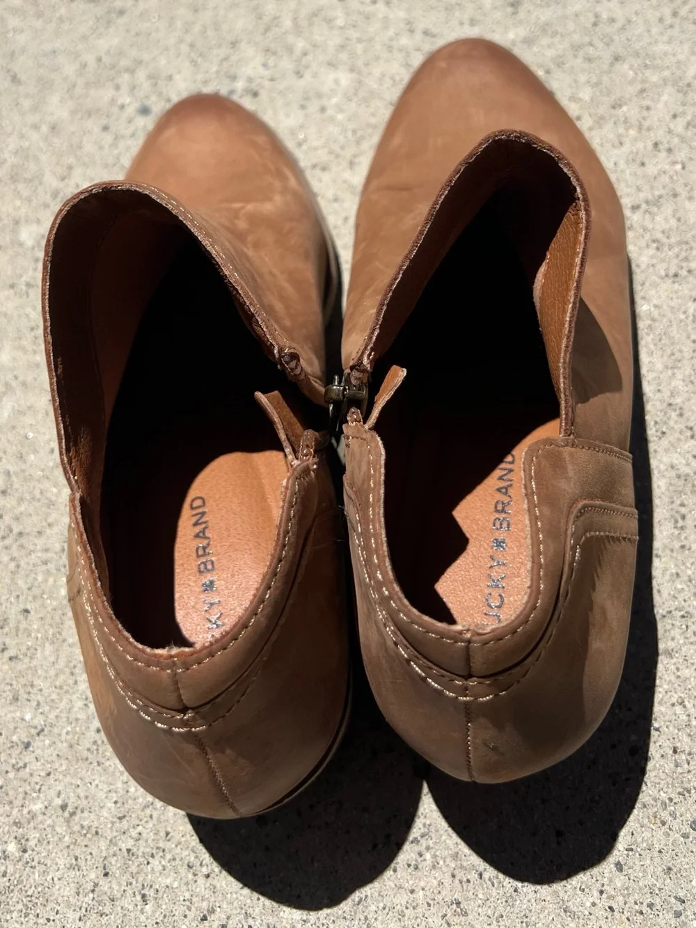 Lucky Brand Tan Brown Leather Low Block Heel Ankle Booties Size 7.5M
